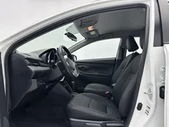 2022 Toyota Yaris L Zhixuan X 1.5L CVT Luxury Plus, белый — фото 5
