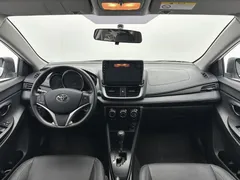 2022 Toyota Yaris L Zhixuan X 1.5L CVT Luxury Plus, белый — фото 7