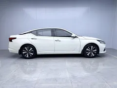 2021 Nissan Teana 2.0L XL Comfort, белый — фото 8