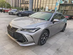 2022 Toyota Avalon 2.5L Luxury — фото 1