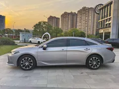 2022 Toyota Avalon 2.5L Luxury — фото 4