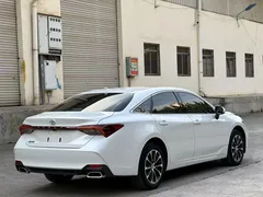 2022 Toyota Avalon 2.0L Luxury, белый — фото 7
