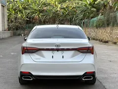 2022 Toyota Avalon 2.0L Luxury, белый — фото 8