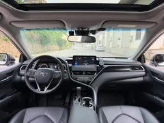 2021 Toyota Camry 2.0G Luxury, белый — фото 4