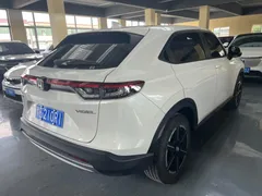 2023 Honda Vezel 1.5L CVT Tech, белый — фото 5