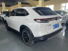 2023 Honda Vezel 1.5L CVT Tech, белый — фото 6