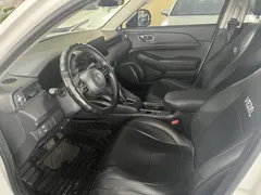 2023 Honda Vezel 1.5L CVT Tech, белый — фото 10