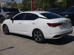 2023 Nissan Sylphy 1.6L CVT Enjoy, белый — фото 9