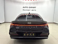 2023 Hyundai Elantra 1.5L CVT LUX Premium — фото 5
