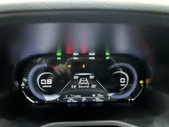 2022 Geely Emgrand 4th Gen 1.5L CVT Premium, красный — фото 17