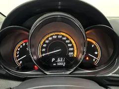 2022 Toyota Yaris L Zhixuan X 1.5L CVT Luxury Plus, жёлтый — фото 18
