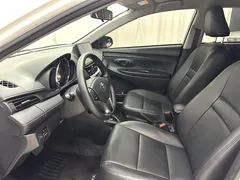 2022 Toyota Yaris L Zhixuan X 1.5L CVT Luxury Plus, белый — фото 7