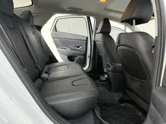 2023 Hyundai Elantra 1.5L CVT GLX Elite, белый — фото 10