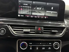 2023 Kia Seltos 1.5L IVT Luxury, красный — фото 14