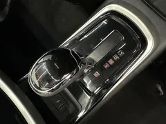 2021 Nissan Tiida 1.6L CVT, красный — фото 12