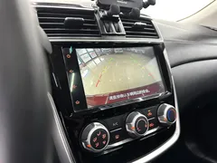 2021 Nissan Tiida 1.6L CVT, красный — фото 13