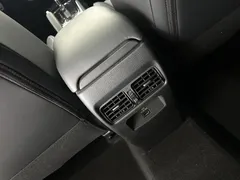 2021 Nissan Tiida 1.6L CVT, красный — фото 14