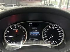 2021 Nissan Tiida 1.6L CVT, красный — фото 15