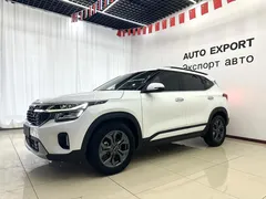 2023 Kia Seltos 1.5L IVT Luxury, белый — фото 1