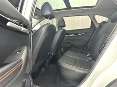 2023 Kia Seltos 1.5L IVT Luxury, белый — фото 12