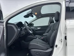 2022 Nissan Qashqai 2.0L XV Prem.Pro Luxury, белый — фото 4