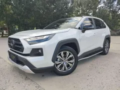 2023 Toyota RAV4 2.0L CVT 4WD Adventure Plus, белый — фото 1