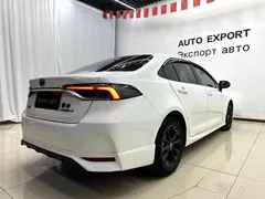 2021 Toyota Corolla 1.5L CVT GR SPORT, белый — фото 4