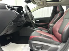 2021 Toyota Corolla 1.5L CVT GR SPORT, белый — фото 7