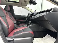 2021 Toyota Corolla 1.5L CVT GR SPORT, белый — фото 10