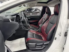 2021 Toyota Corolla 1.5L CVT GR SPORT, белый — фото 11