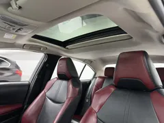 2021 Toyota Corolla 1.5L CVT GR SPORT, белый — фото 14