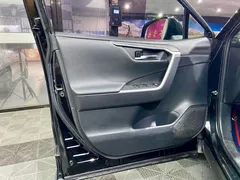 2021 Toyota Wildlander 2.0L 2WD Luxury, чёрный — фото 8