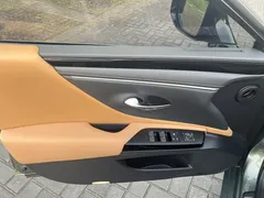 2022 Lexus ES 200 Excellence, зелёный — фото 7