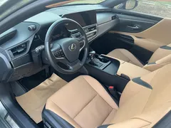 2022 Lexus ES 200 Excellence, зелёный — фото 9