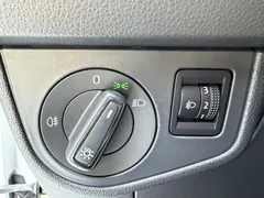 2021 Volkswagen Polo Plus 1.5L AT Colorful Tech, белый — фото 9