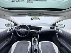 2021 Volkswagen Polo Plus 1.5L AT Colorful Tech, белый — фото 18