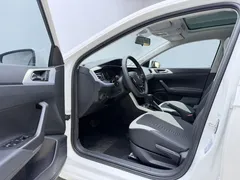 2021 Volkswagen Polo Plus 1.5L AT Colorful Tech, белый — фото 20