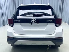 2022 Toyota Yaris L Zhixuan X 1.5L CVT Luxury Plus, белый — фото 17