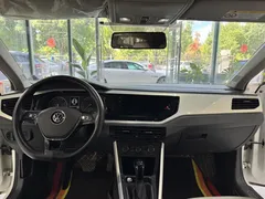 2021 Volkswagen Polo Plus 1.5L AT Colorful Tech, белый — фото 8