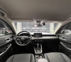 2023 Honda Vezel 1.5L CVT Tech, белый — фото 10
