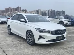 2023 Geely Emgrand 4th Gen 1.5L CVT Premium Champion, белый — фото 3