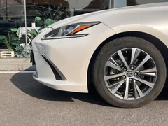 2022 Lexus ES 200 Excellence, белый — фото 7