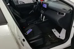 2023 Toyota Corolla Cross 2.0L CVT Elite, белый — фото 5