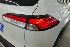 2023 Toyota Corolla Cross 2.0L CVT Elite, белый — фото 7