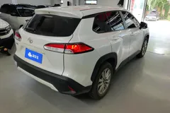 2023 Toyota Corolla Cross 2.0L CVT Elite, белый — фото 8