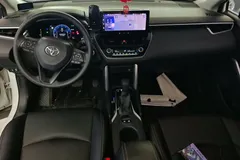 2023 Toyota Corolla Cross 2.0L CVT Elite, белый — фото 13