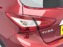 2021 Nissan Tiida 1.6L CVT, красный — фото 20