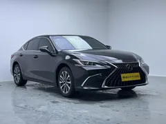 2022 Lexus ES 200 Excellence, чёрный — фото 3