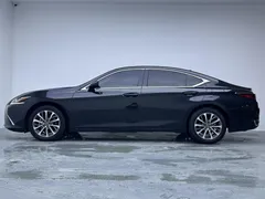 2022 Lexus ES 200 Excellence, чёрный — фото 4
