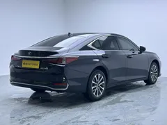 2022 Lexus ES 200 Excellence, чёрный — фото 6